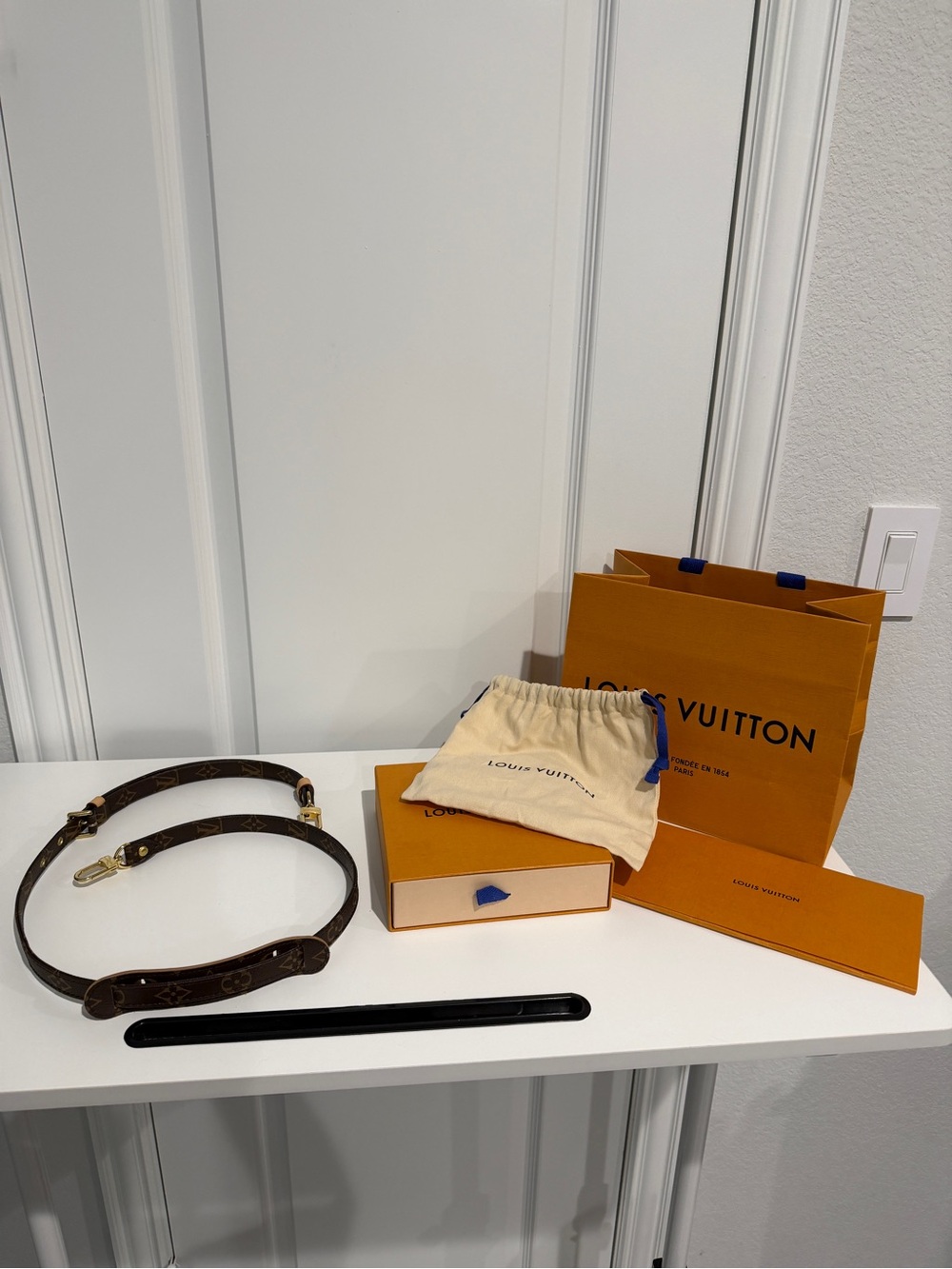 LV Adjustable Strap 16mm Monogram Full Set with COA